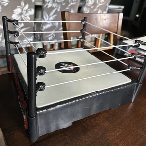 Original Mattel WWE Spring Loaded RAW Flip Wrestling Ring 2010 - Bild 1 von 13