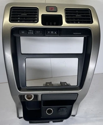 Radio tablero central Toyota 4Runner 99-02 bisel de ventilación plateado envolvente raro  Foto 1 de 4