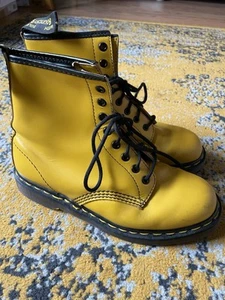 Doc Martens Vintage Yellow 1460 8 Eyelets Made In England Leather Boots Uk7/41  - Bild 1 von 16