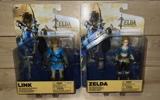 Nintendo 4 inch Articulated Princess Zelda Action Figure with Sheikah Slate