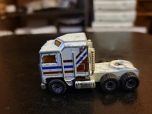 Matchbox Superfast MB-45 Kenworth Cabover Aerodyne Semi Can Truck - Picture 1 of 5