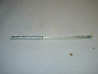 MICRO MACHINES SHIP PLAY STAND WAND (STAR WARS / TREK / B5 / ALIENS/PREDATOR) - Image 1 of 3