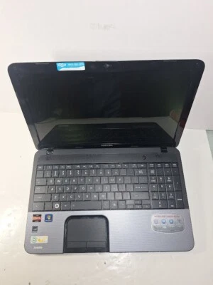 Computadora portátil Toshiba Satellite C855D S5238 *SOLO PIEZAS* Foto 1 de 4