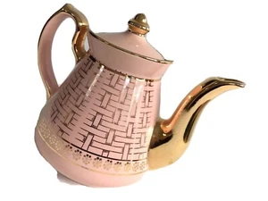 Vintage Hall Pink 22K Gold Tea Pot Basket Weave Mid Century Modern Collectable - Picture 1 of 6