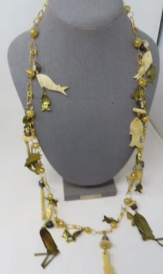 Collar de peces con dije de arte de metal 34" cuentas concha de pez dorado Foto 1 de 4