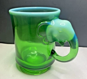 Vintage 1974 Westmoreland (Imperial) Glass Green Political Elephant Moonstone - Picture 1 of 11