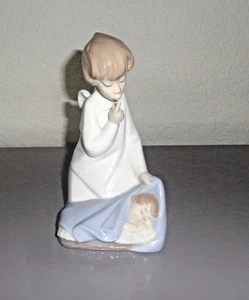 Lladro Engel mit Baby #4635 - Bild 1 von 5