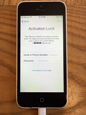 Apple iPhone 5c White FOR PARTS ONLY A1532 Verizon Smartphone - Image 1 of 4