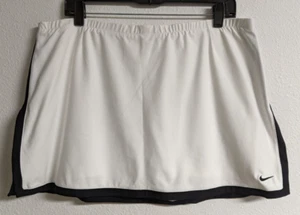 Women's Nike Dri Fit Tennis Skort in White with Black Trim Size Extra Large - Picture 1 of 7
