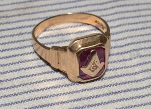 Antiguo anillo masónico de rubí agrietado de oro de 10k 4,6 g para hombre talla 11 - Imagen 1 de 9