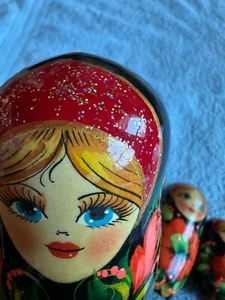 black nesting doll with pink flowers gold and red accents with sparkle - Bild 1 von 3