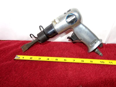POWERMATE AIR HAMMER CHISEL WORKS WELL GOOD CONDITION - L 331 - Image 1 of 4