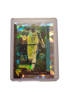 2020-21 Panini Flux LeBron James #79 SP Silver Cracked Ice Prizm Lakers