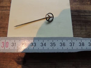 1.4 Mercedes Anstecknadel dezent klein vintage badge Ponton Heckflosse 108 Stern - Picture 1 of 3