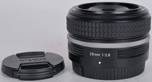 Mint Nikon Nikkor Z 28mm f2.8 SE Prime Wide Angle Retro Style Compact Warranty - Picture 1 of 8