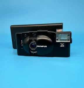 Olympus XA2 XA 2 analoge Kompaktkamera 35 mm mit A11 Blitz - getestet - Bild 1 von 12