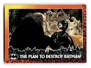 1992 O-Pee-Chee Batman Returns Trading Card #47 The paln to destroy Batman - Picture 1 of 4