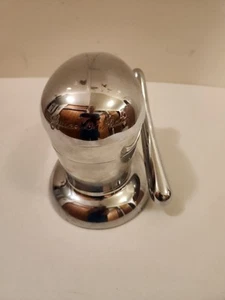 Vintage Rival JUICE-O-MAT Chrome Tilt Top Hand Crank Metal Juicer - Picture 1 of 13