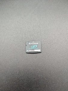 xD Picture Card 256MB Fujifilm Type H - Picture 1 of 2