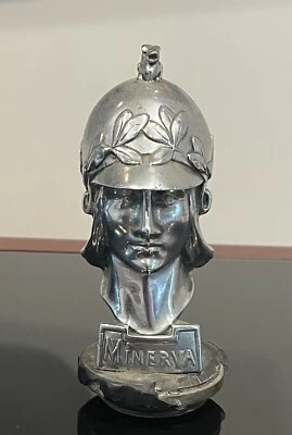 RARO VINTAGE MINERVA GORRA RADIADOR CAPUCHA ADORNO MASCOTA Foto 1 de 4