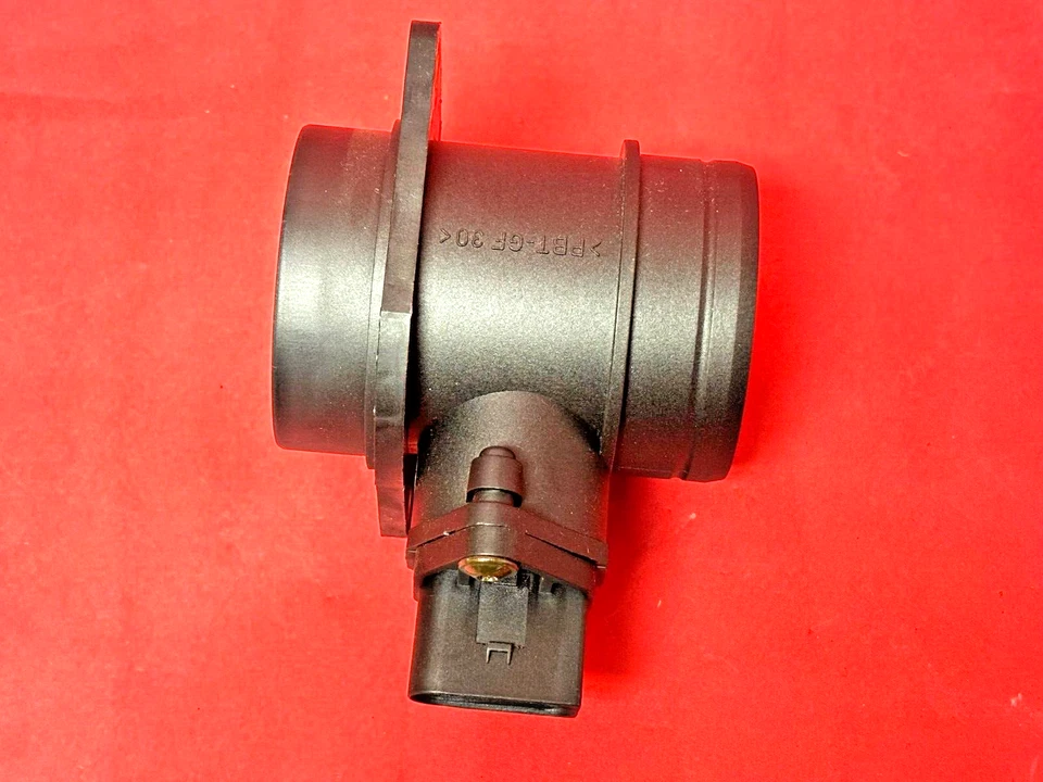 Sensor de flujo de masa de aire para Audi A4.A4 Quattro.Volkswagen Beetle. Golf Jetta Passat Foto 1 de 4