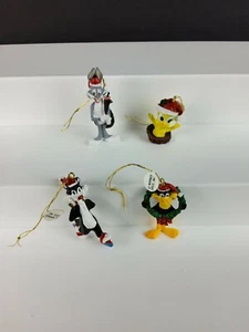 Looney Tunes Christmas Ornaments Lot 4 Bugs Bunny Tweety Daffy Duck Sylvester - Picture 1 of 8