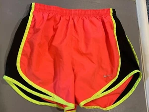 NIKE Women's TEMPO PRINTED RUNNING Shorts, Small, Punch Color 624278 - Picture 1 of 2