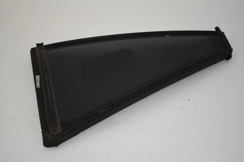 06-09 Mercedes-Benz W251 R350 R500 Cuarto de cristal trasero izquierdo OEM Foto 1 de 2