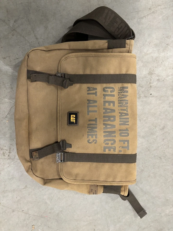 Bolso Mensajero Oficial Cat Caterpillar Estampado Grande 10’ Pies Marrón/Marrón Oscuro De Colección Foto 1 de 4