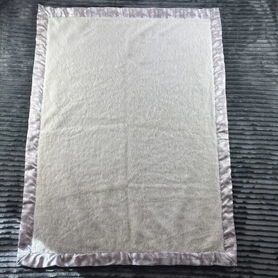 KOALA 婴儿 2011 奶油 BEIGE 毛毯丝缎边缘装饰动物长颈鹿 Lovey — 第 1/4 张图片