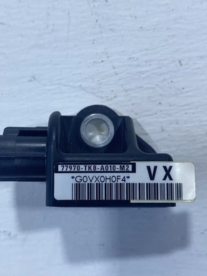 Sensor lateral Honda Odyssey 2014-2017 fabricante de equipamento original 77970-TK8-A010-M2 - Imagem 1 de 4