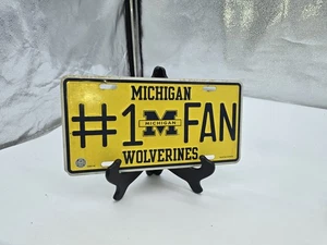 Michigan Wolverines #1 Fan Nummernschild NCAA Tag Auto LKW Rahmen Metall U - Bild 1 von 5