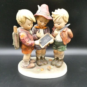 Figura Hummel Goebel School Boys TMK4 aprox 19 cm de alto excelente - Imagen 1 de 6