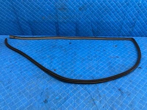 99-04 Honda Odyssey Door Weather Seal Front Right Passenger Side OEM - Picture 1 of 5