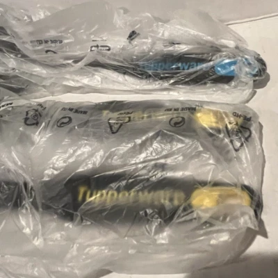 New Tupperware Three Piece Prep and Serve Trio:  Spatula, Pastry Cutter, Corer - Image 1 of 4