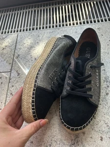 GUESS Sneaker Damen Größe 39 - Bild 1 von 5