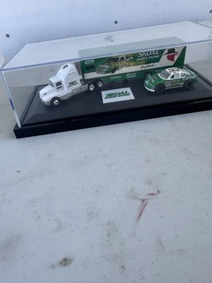 MATCHBOX SKOAL BANDIT KEN SCHRADER SEMI TRUCK & CAR 1/64 BOXED LIMITED - Image 1 of 4