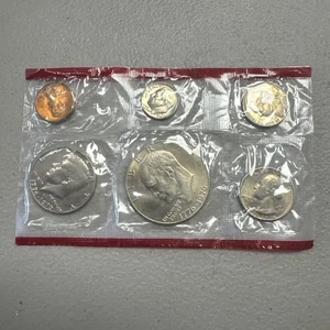 1976 D US Mint 6 Coin Uncirculated Complete Set Denver Mint - Picture 1 of 8