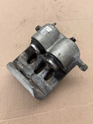 LEXUS FRONT RIGHT PASS BRAKE CALIPER GS300 GS400 GS430 1998-2005 OEM USED - Image 1 of 4