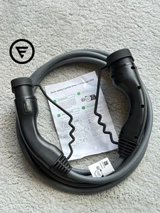 Genuine BMW 11kW Type 2 EV Fast Charging Cable Mode 3 fits G20 G21 LCI G60 G61 - Picture 1 of 9
