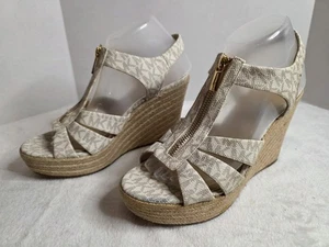 MICHAEL MICHAEL KORS Damita Logo Wedge Sandal Size 9 Vanilla White - Picture 1 of 14
