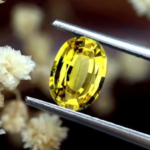Supreme Certified 0.87ct Natural Lime Yellow Sapphire VS Clarity Madagascar Oval - Picture 1 of 6