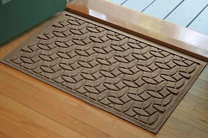 Waterhog Door Mat, 2' x 3' Made in USA, Durable and Decorative Floor Covering... - Foto 1 di 8