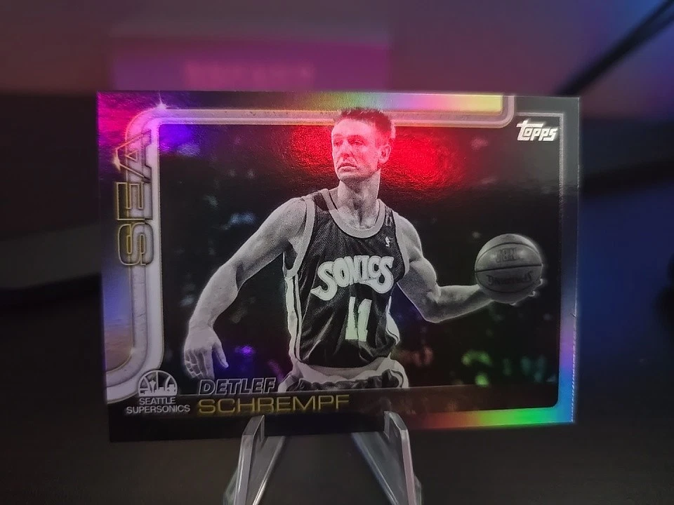 2025-26 Topps Basketbal Blackout Detlef Schrempf Target Black Friday SuperSonics - Image 1 of 1