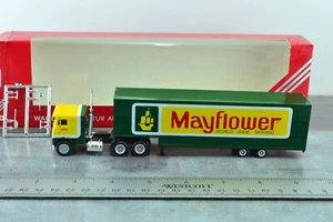 Herpa 854000 Freightliner Cab Over Tractor Trailer MAYFLOWER 1:87 HO Scale - Picture 1 of 3