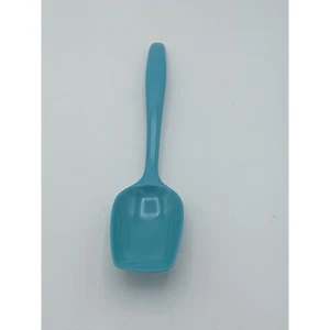 Hutzler Solid Serving Spoon Melamine 10" Turquoise Blue No 518 - Picture 1 of 3