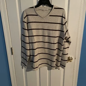 Mens Old Navy Tan Sweater Large Gently Used - Picture 1 of 2