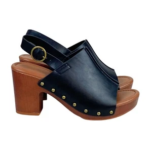 Cushionaire hochhackige Damen-Sandalen 8,5 Sisi Holzimitat Nieten Fersenriemen - Bild 1 von 10