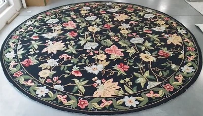 BLACK 10'-0" x 10'-0" Flaw in Rug, Reduced Price 1172772399 HK311A-10R - Image 1 of 4