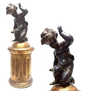 Lovely french putto puttini bronze figure on gilt wooden column pedestal 13´´ - Picture 1 of 5